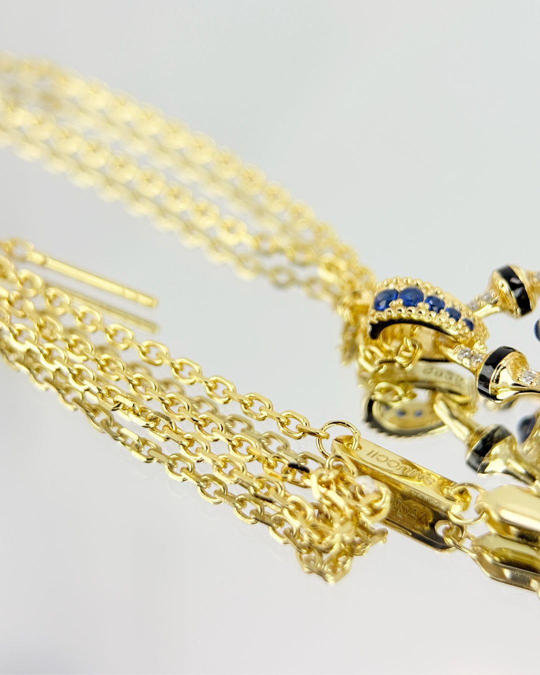 Elara | Teapot Pendant with Rare Cream-Gold Pearl