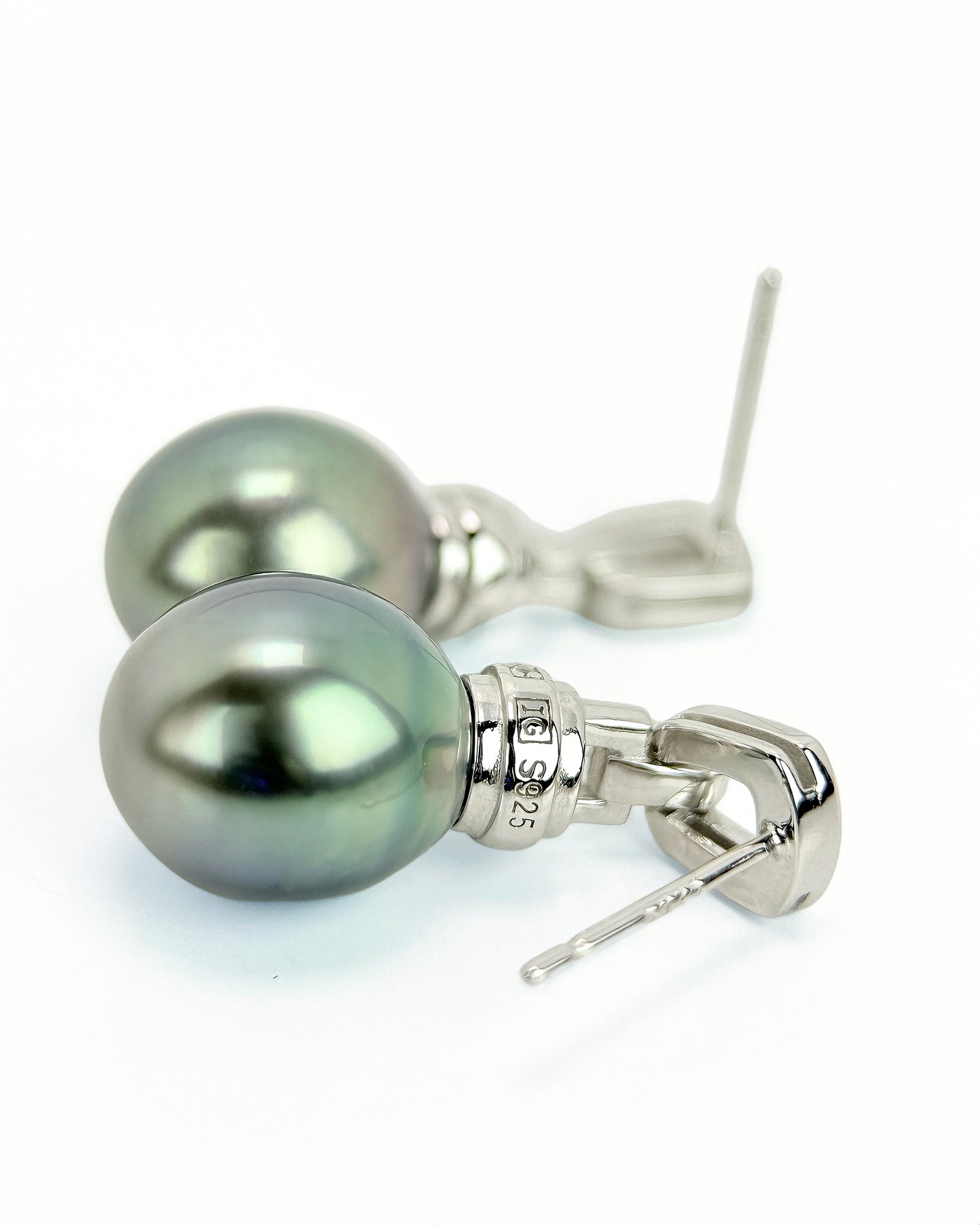Gravess | Natural Tahitian pearls Earrings