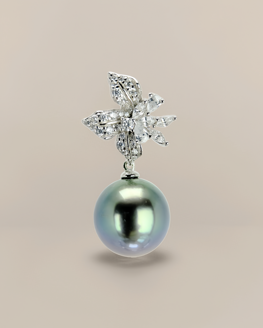 BLUMA | Blooming Pendant