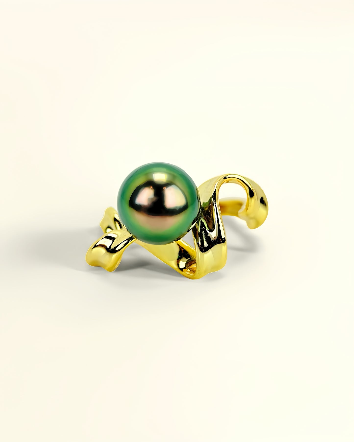 VELA | Ribbon Ring