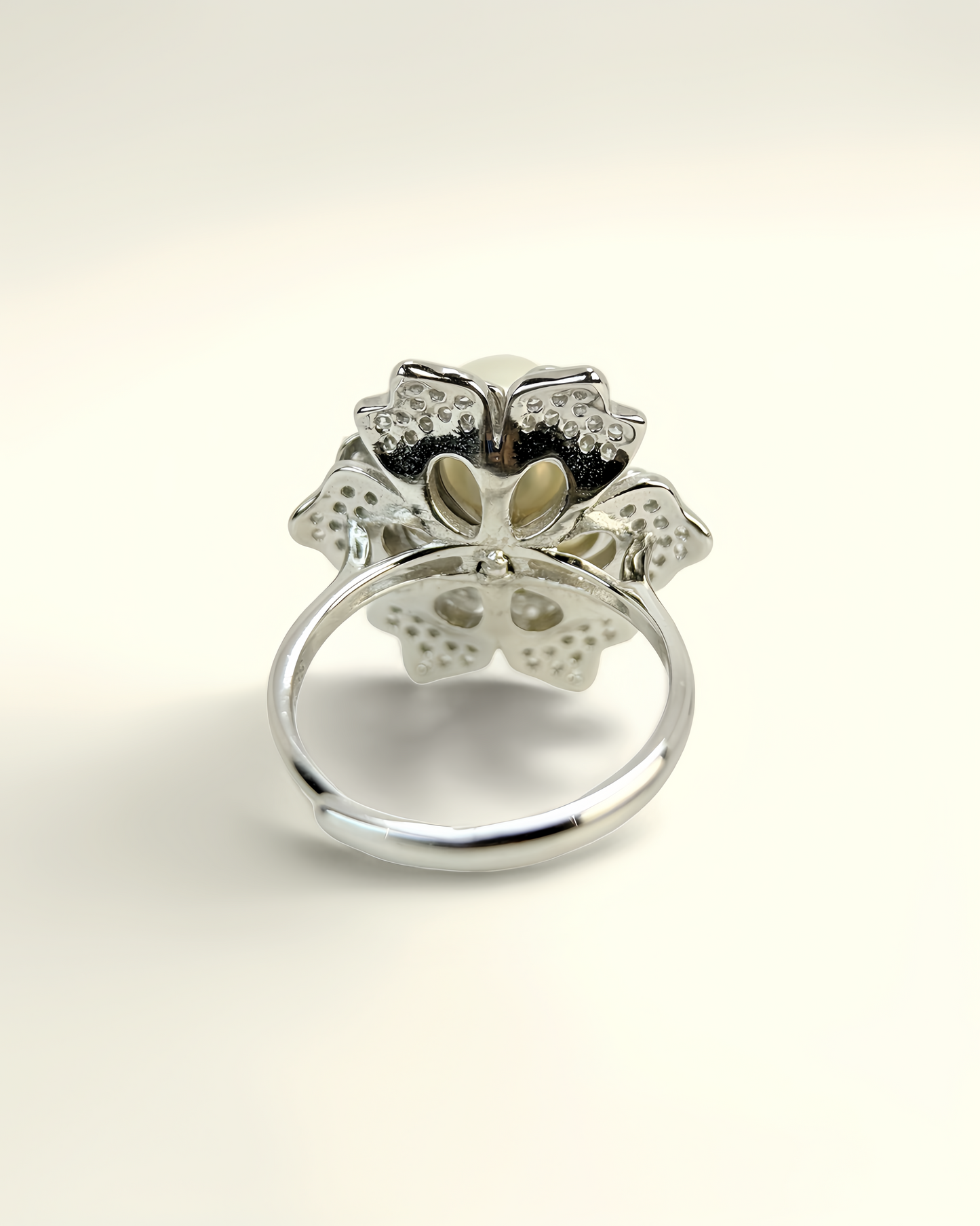 ALBALOTUS | The Lotus Ring