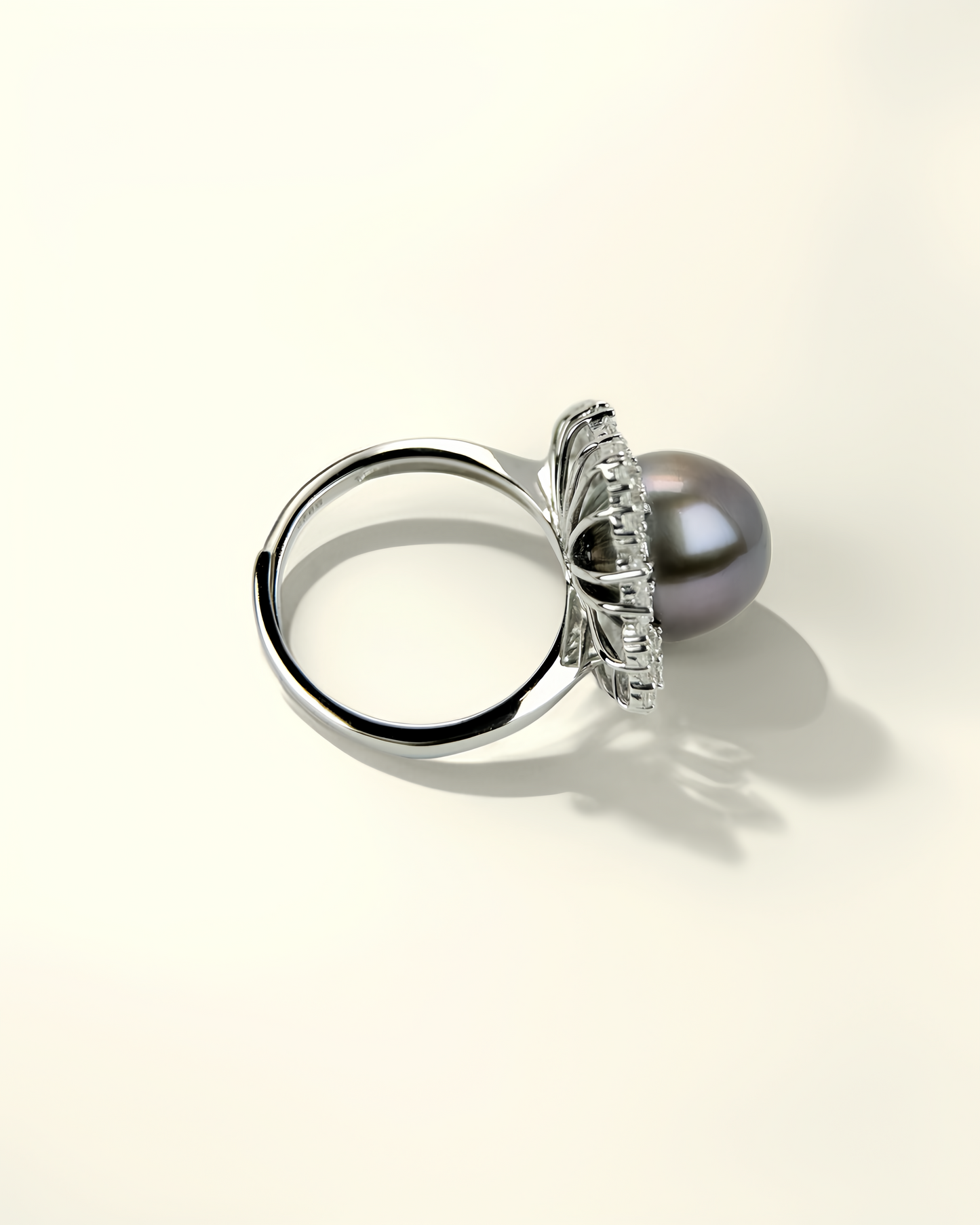Caelora | Square night Ring
