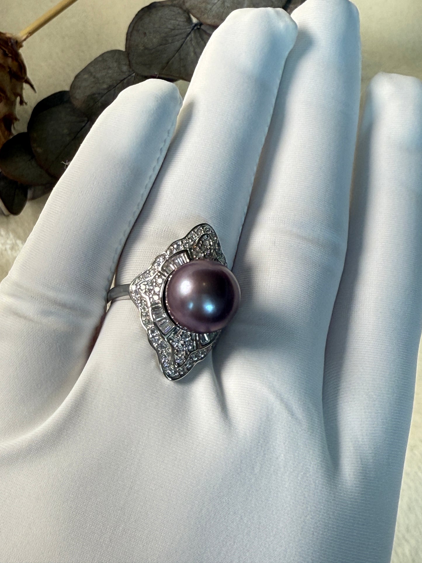 Viola | Vintage-Inspired Ring with Purple Freshwater Pearl