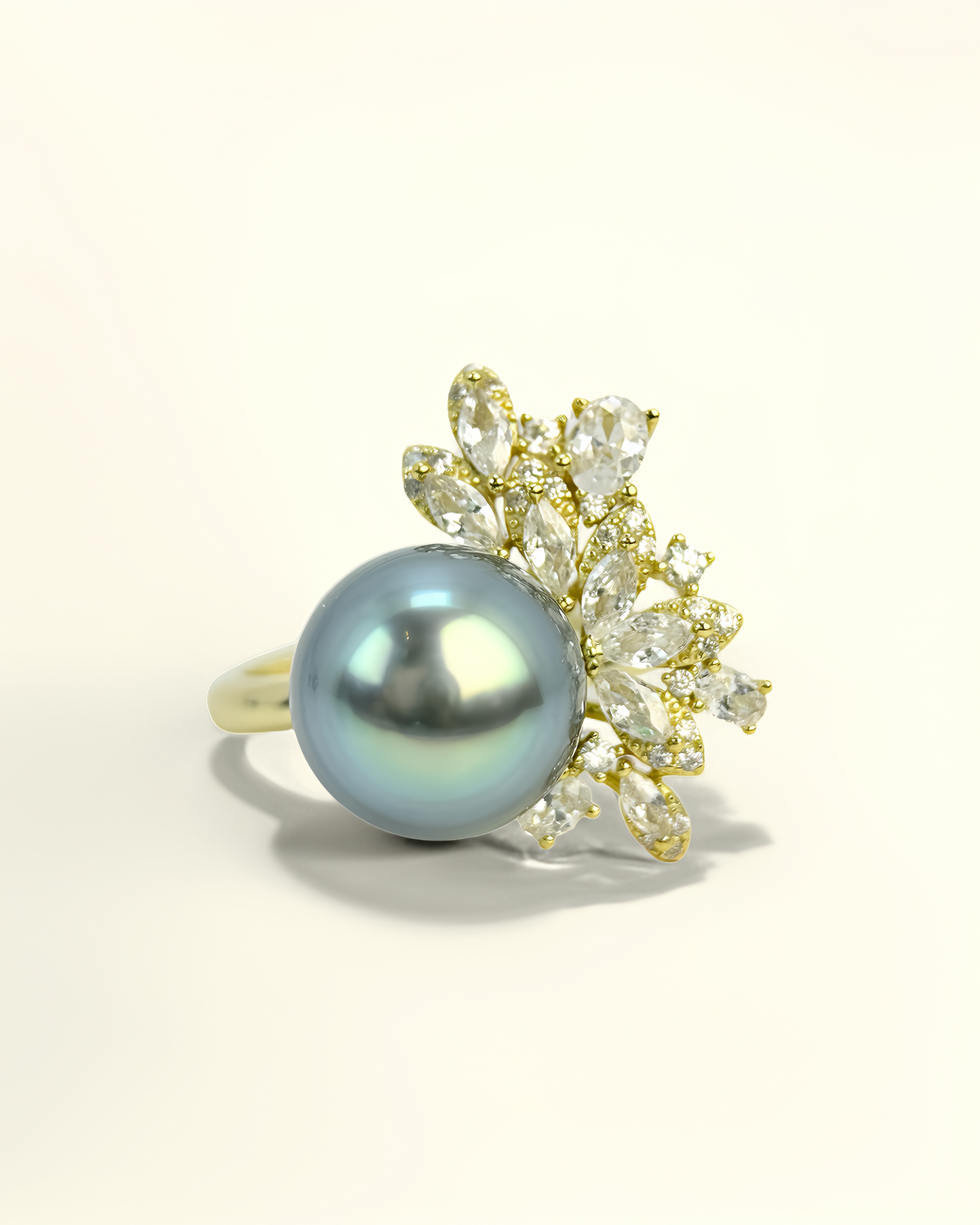 SOLEN | The blossom of dawn Ring