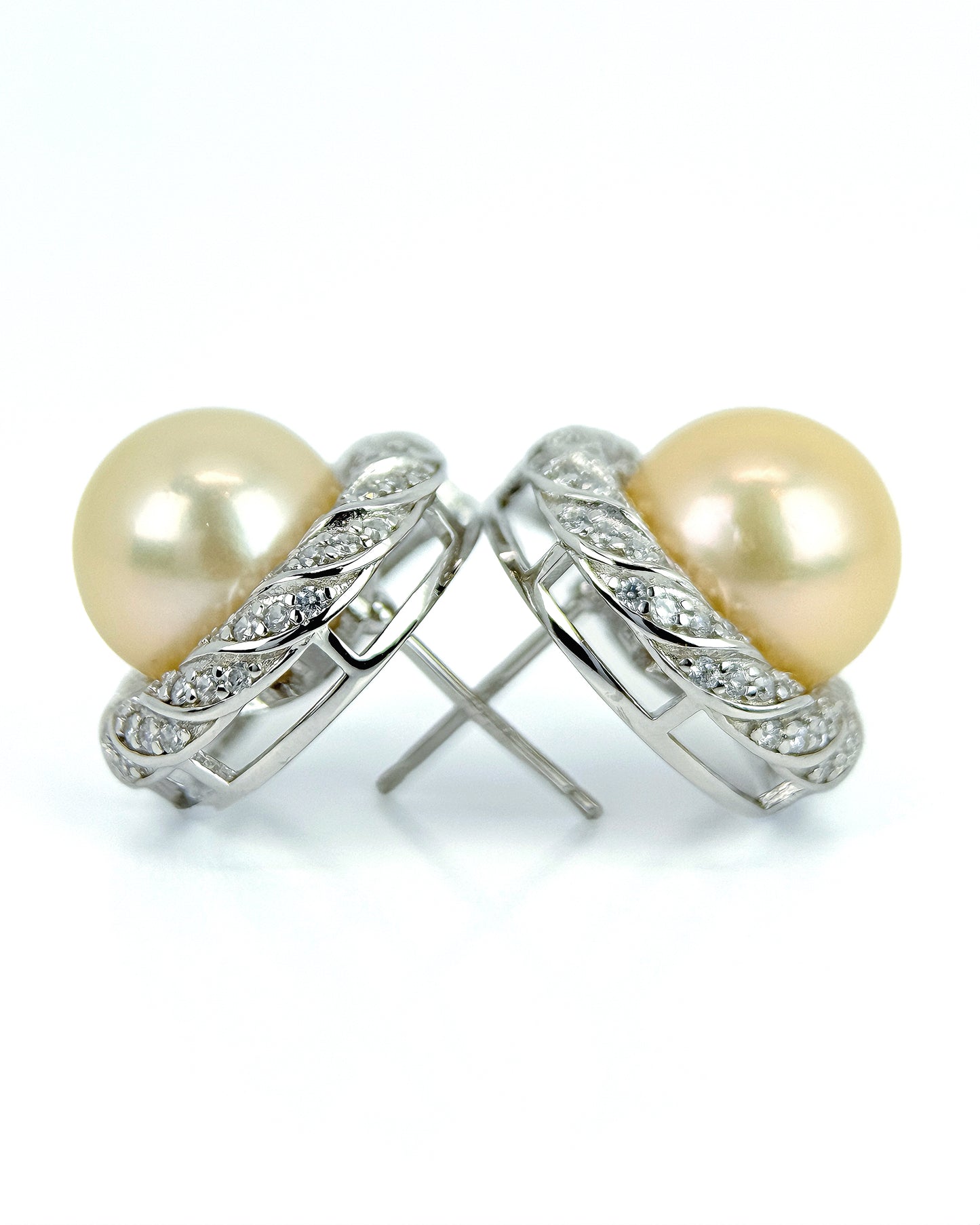 Crevia | Freshwater pearl Earrings