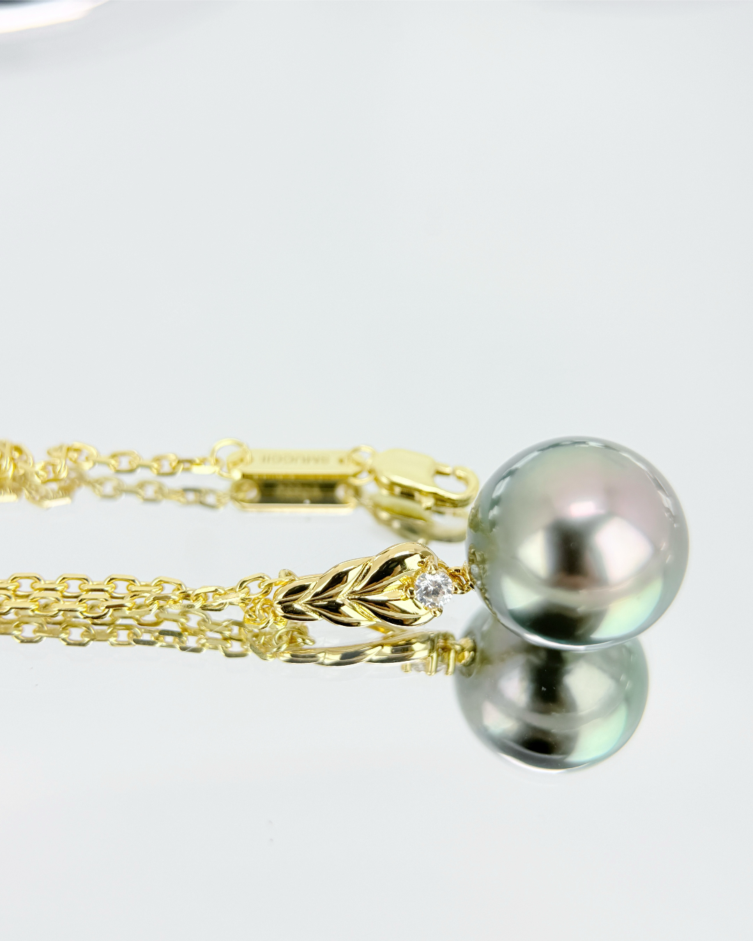 LUMINA | The Flame of the sea Pendant