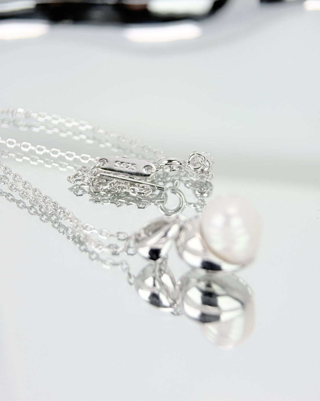 LUMÉA | Heart Necklace