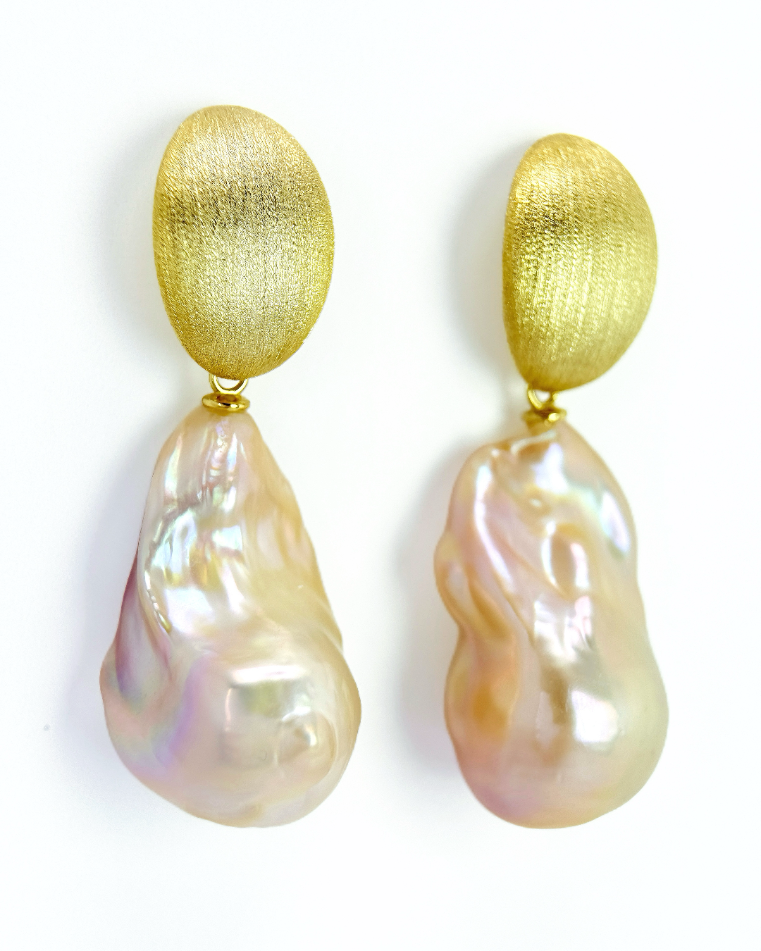 Aurélis | Golden Whisper Baroque Earrings