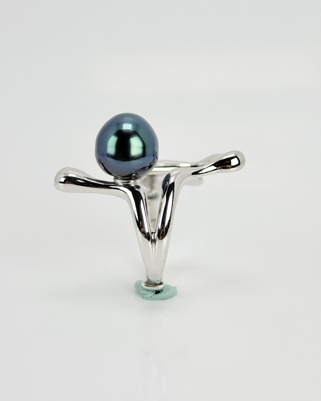 Thalassa | Natural baroque Tahitian pearl Ring