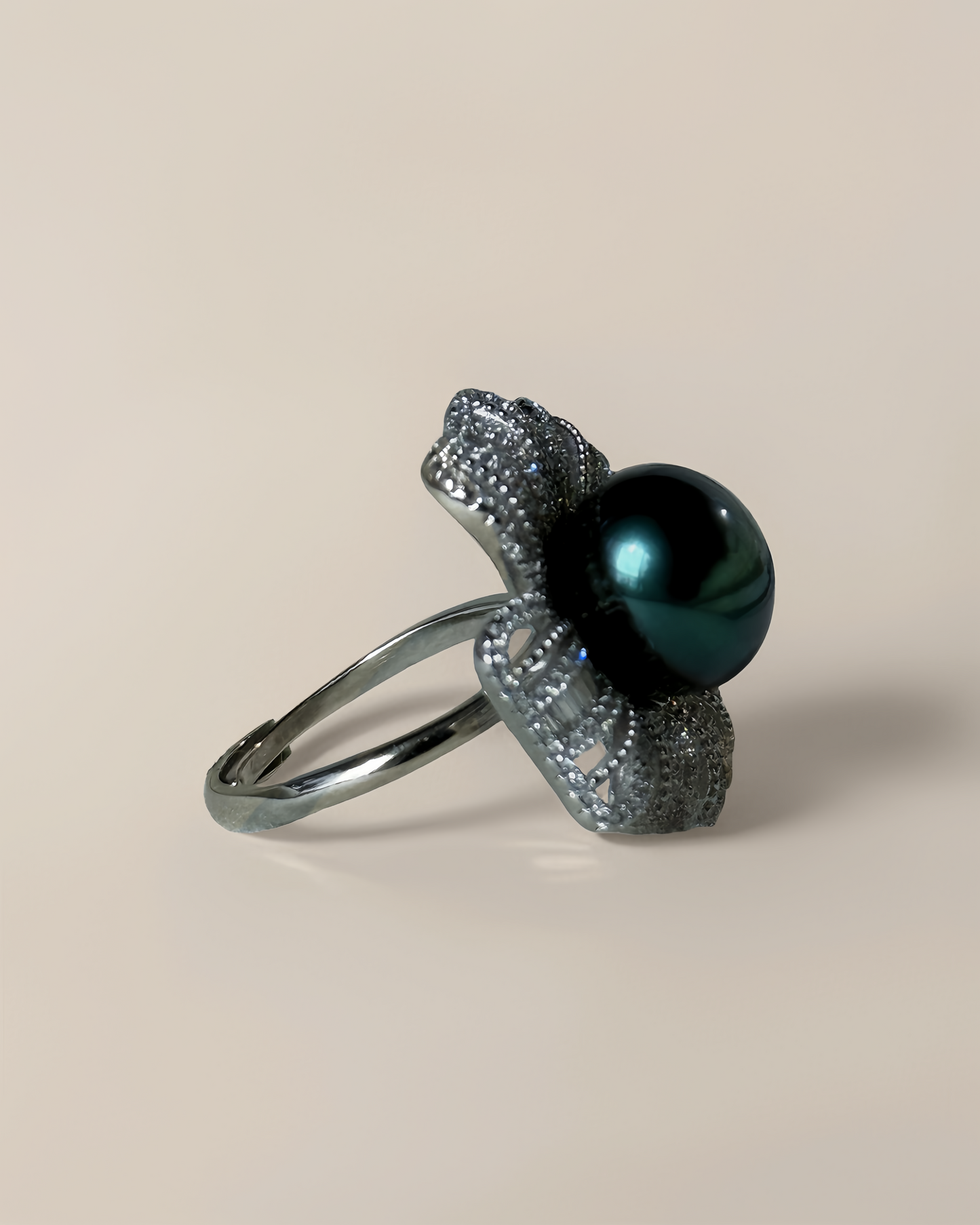Orea | Adjustable Ring with Tahitian Pearl