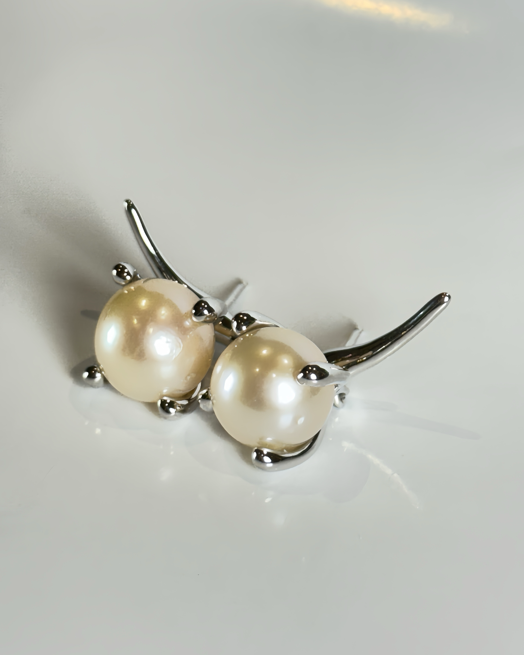 Solenne | Cream-Gold Pearl Stud Earrings