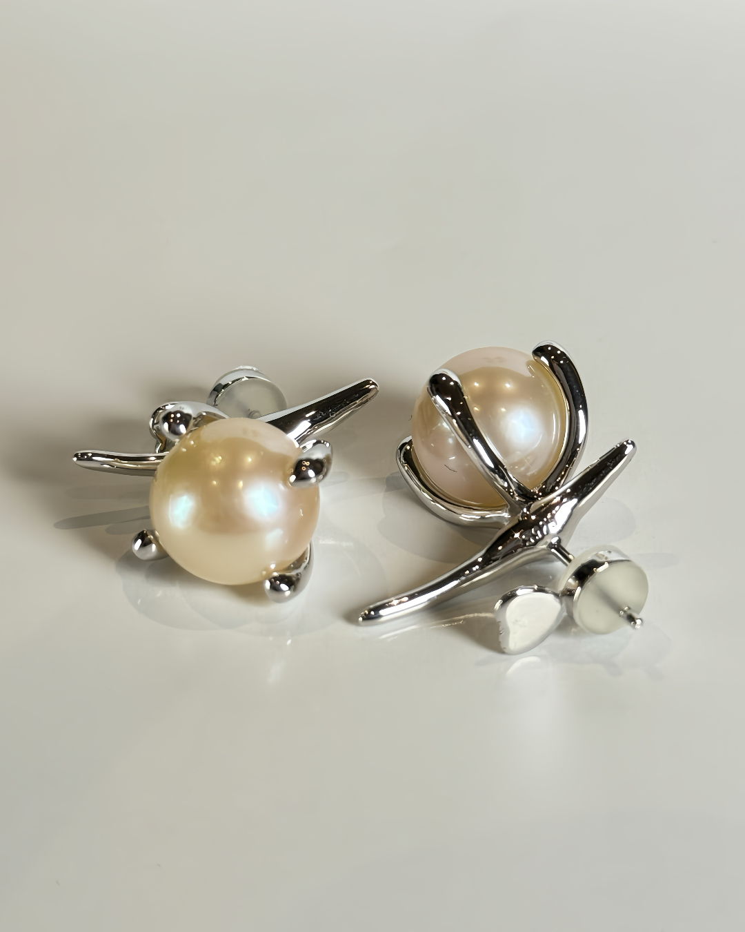Solenne | Cream-Gold Pearl Stud Earrings