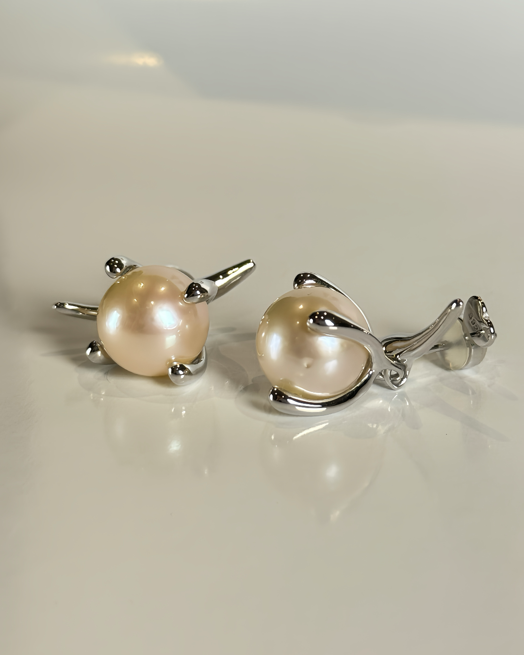 Solenne | Cream-Gold Pearl Stud Earrings