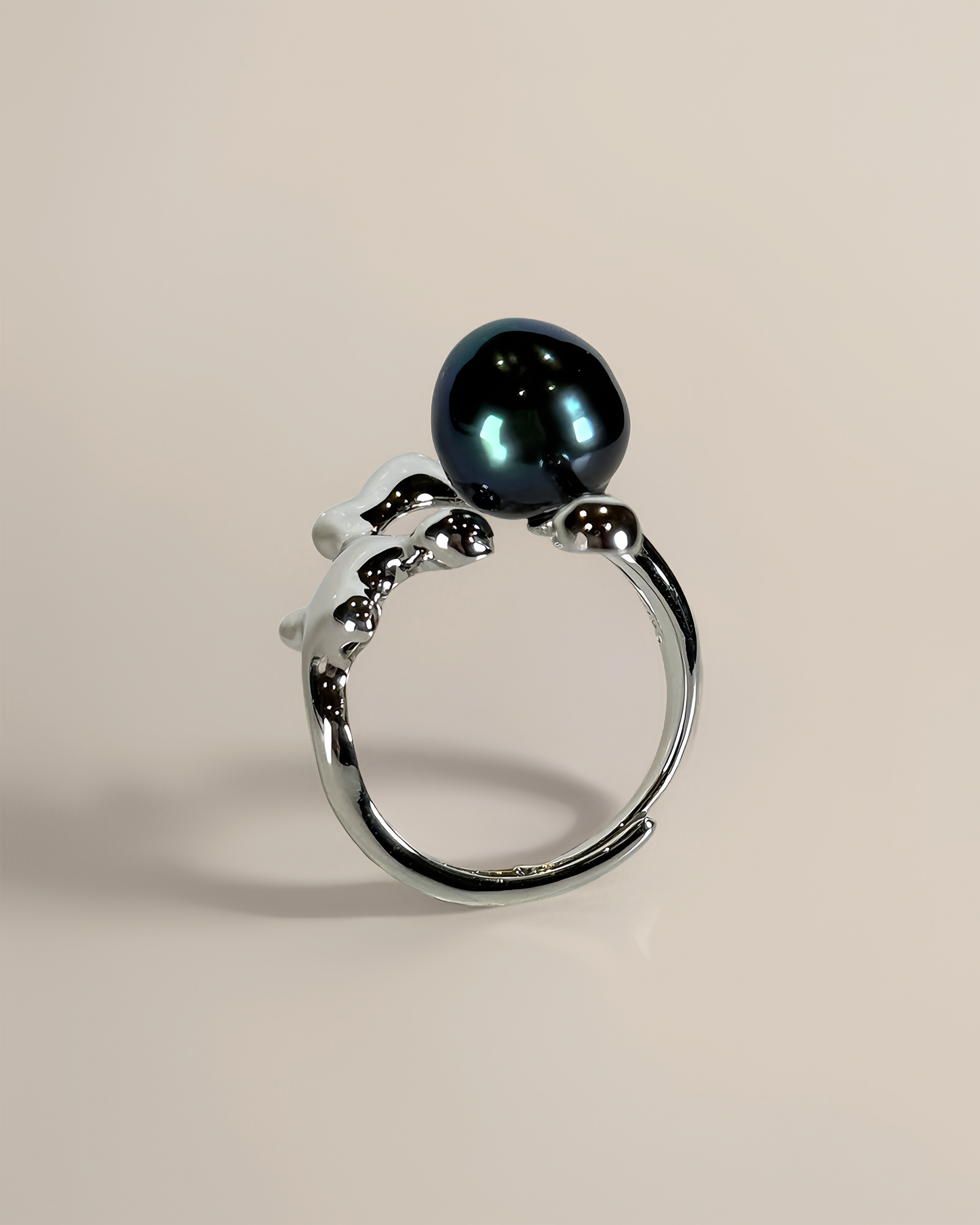 Thalassa | Natural baroque Tahitian pearl Ring