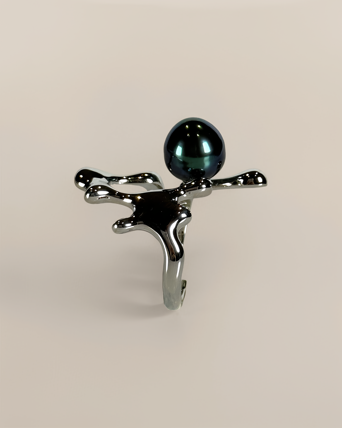 Thalassa | Natural baroque Tahitian pearl Ring