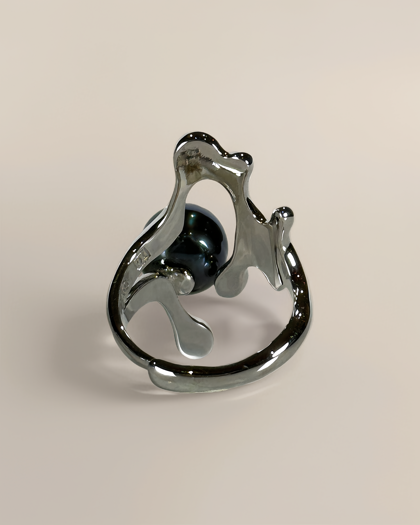 Thalassa | Natural baroque Tahitian pearl Ring