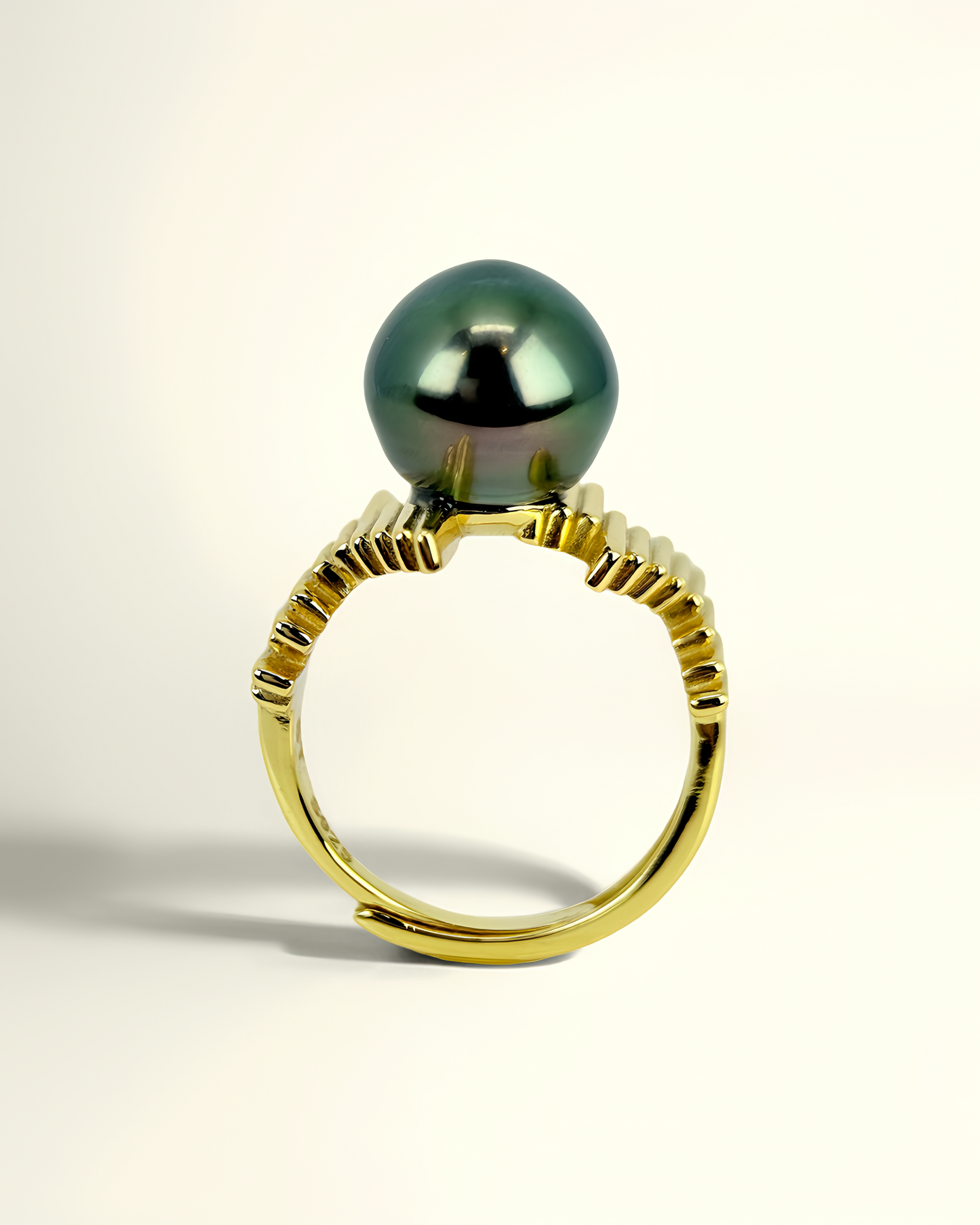 Aurelia | Heartbeat Tahitian pearl Ring