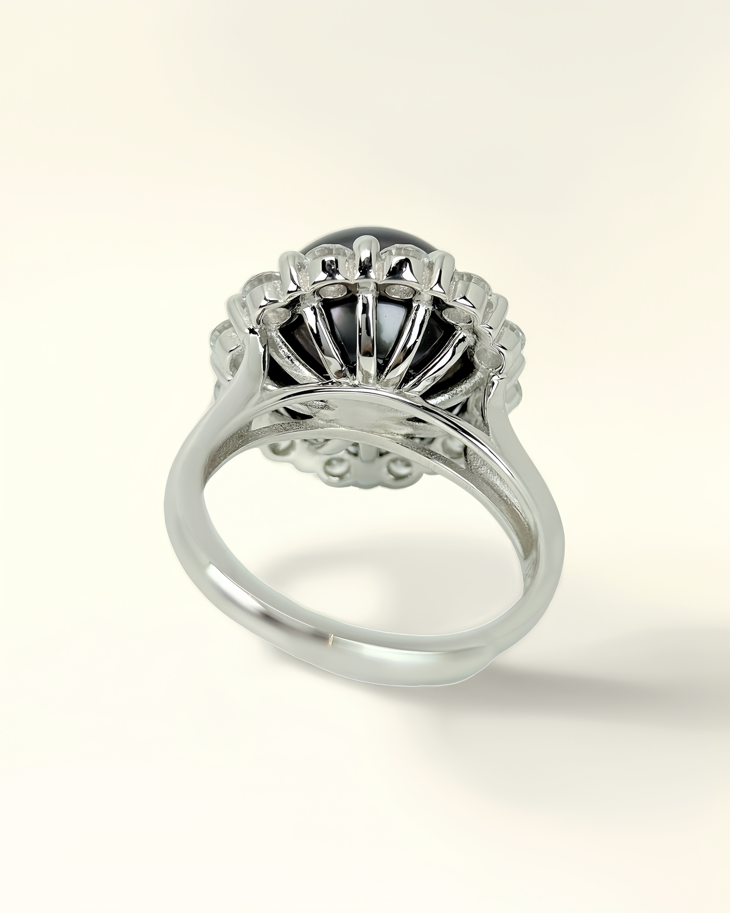Mercuria | Natural Tahitian pearl Ring