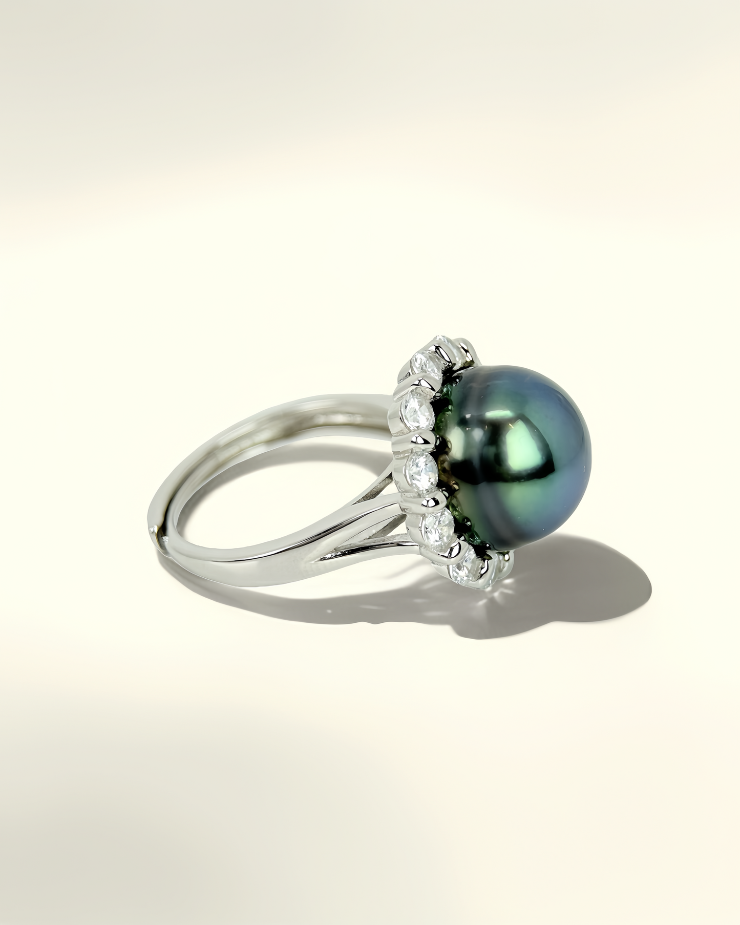 Mercuria | Natural Tahitian pearl Ring