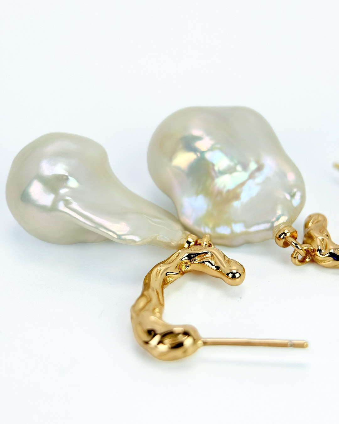 Skyline Glow | Baroque fresh water pearl Earrings
