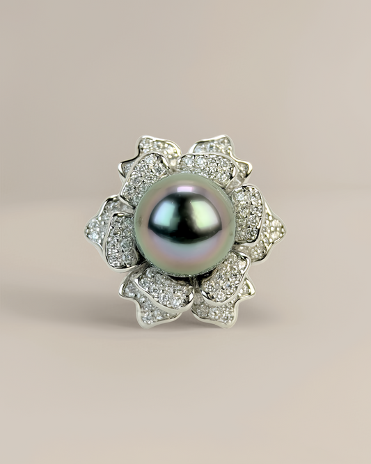 NOIRLOTUS | The Lotus Ring