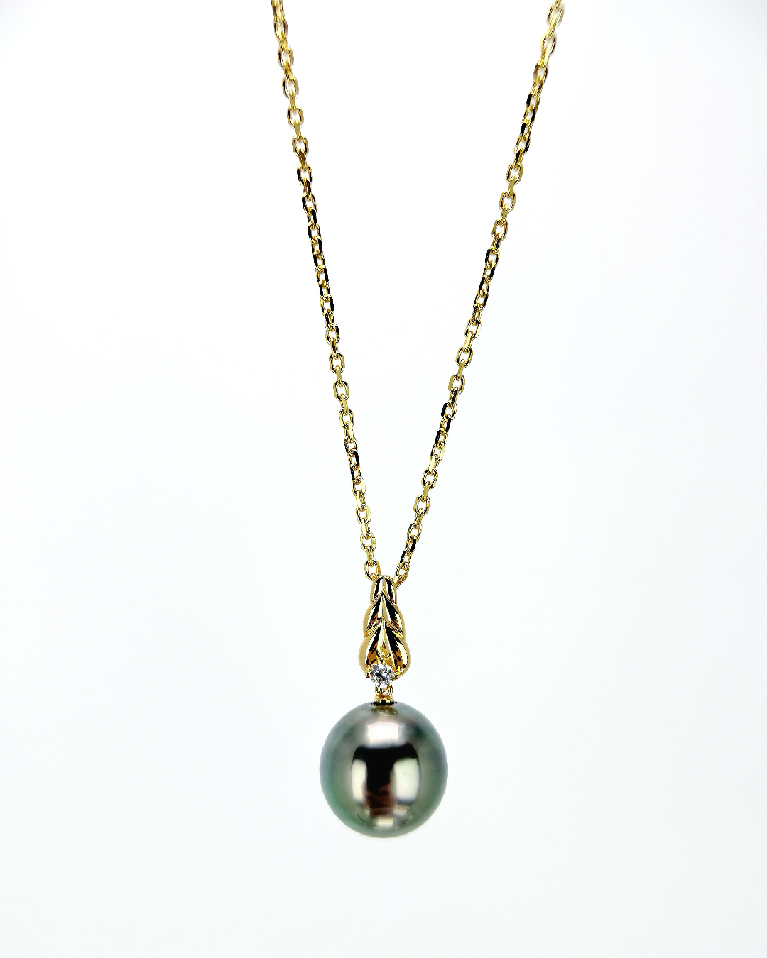 LUMINA | The Flame of the sea Pendant