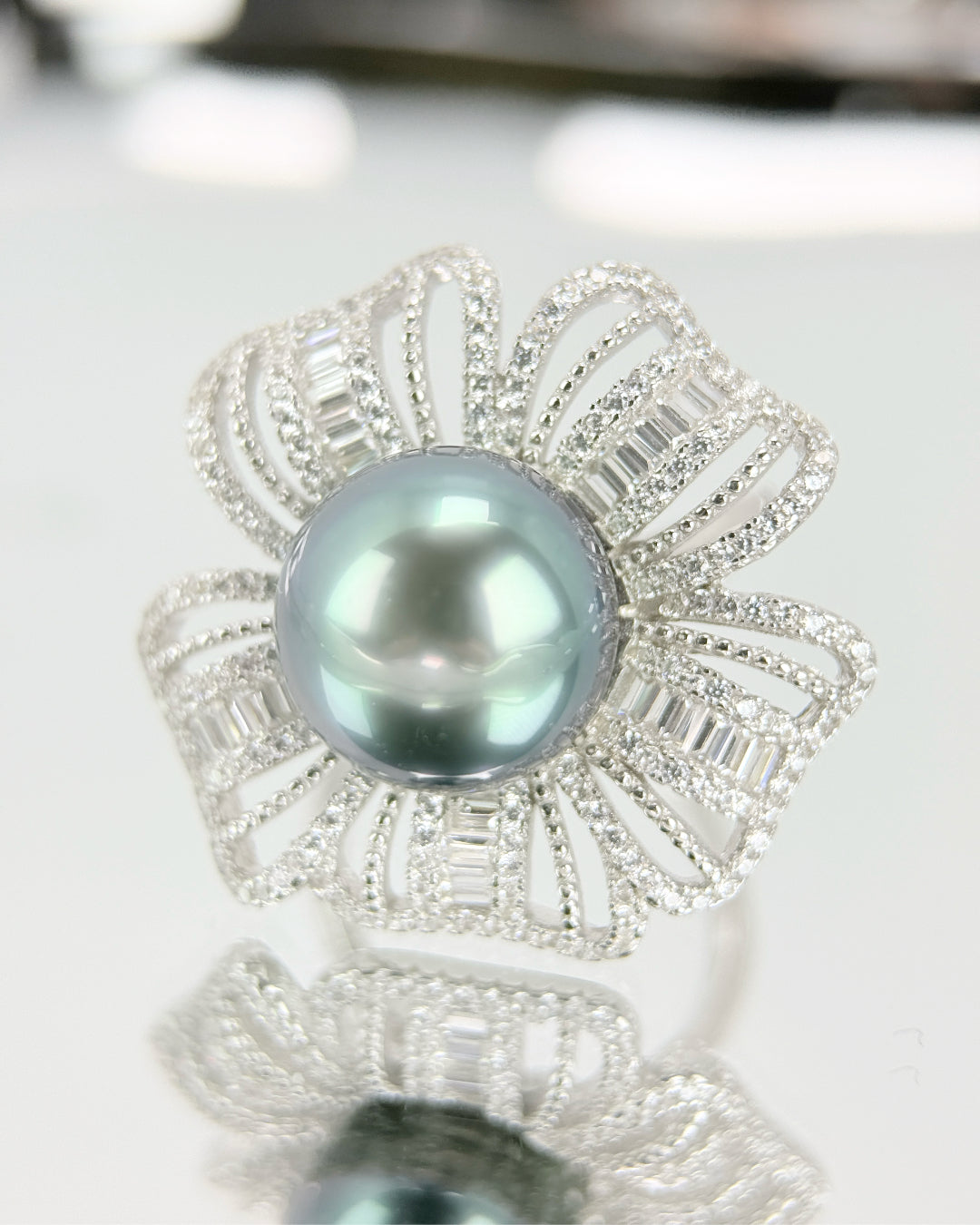 Orea | Adjustable Ring with Tahitian Pearl