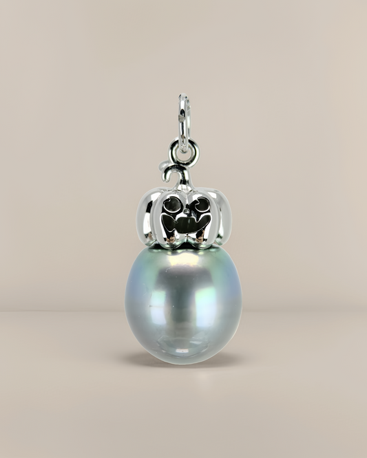 PUMKINOIR | Pumpkin Pendant
