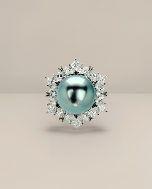 CORONA | Tahitian Pearl Pendant
