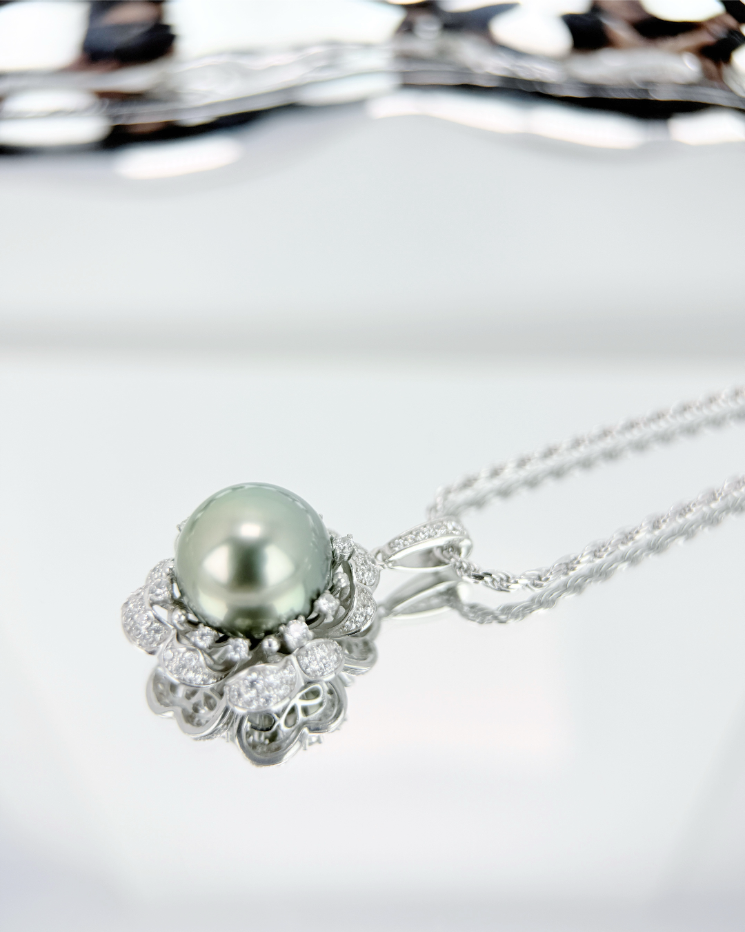 DARIELLE | Bloom of Serenity Pendant