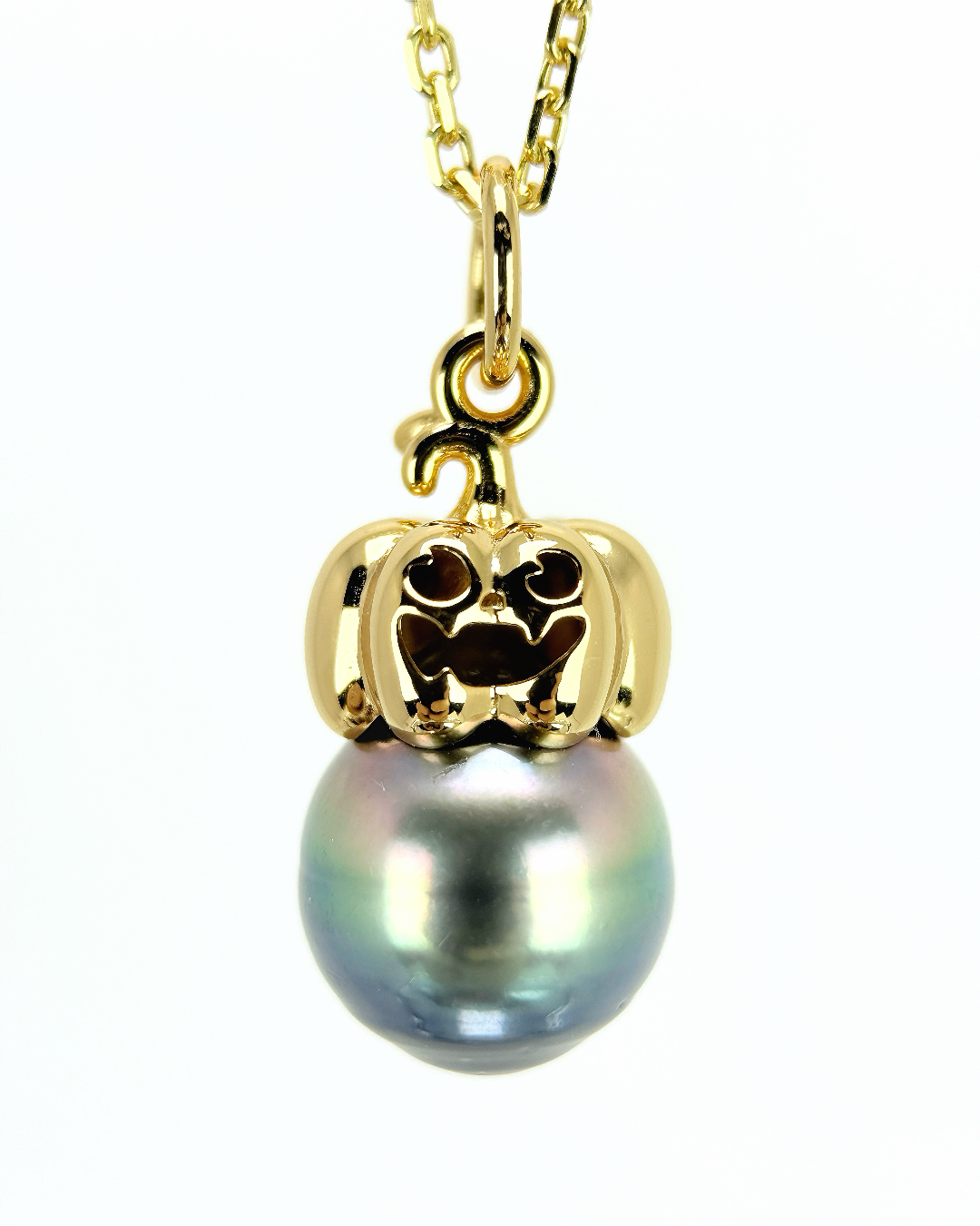 PUMKINAURA | Pumpkin Pendant