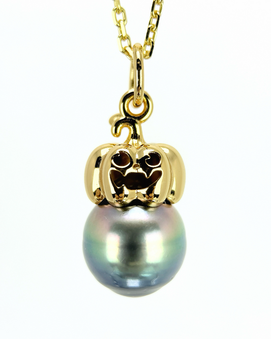PUMKINAURA | Pumpkin Pendant