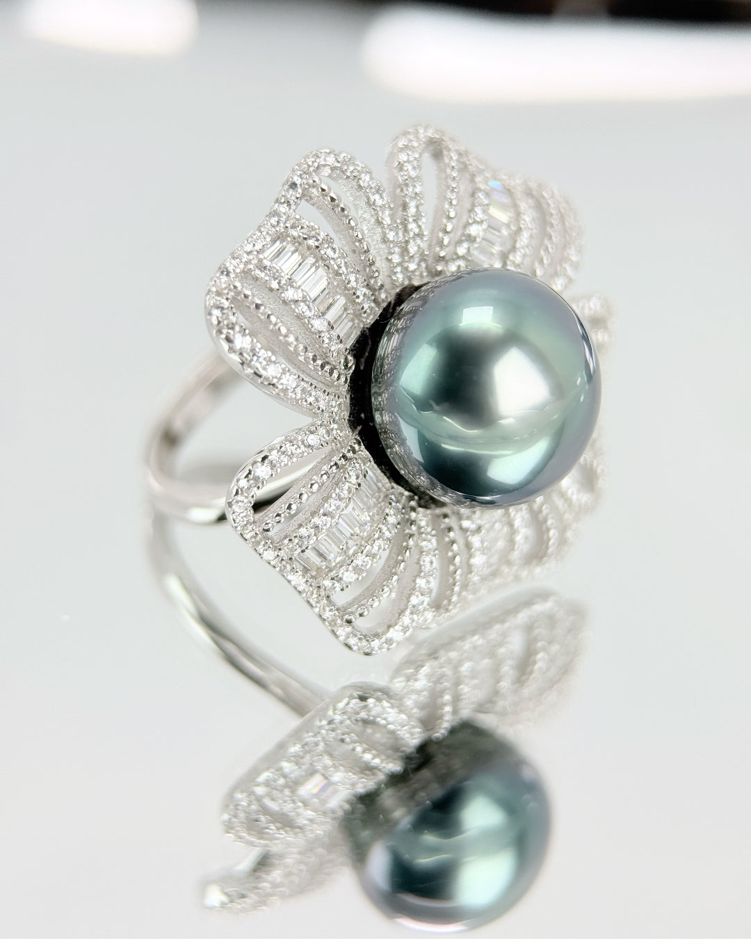 Orea | Adjustable Ring with Tahitian Pearl