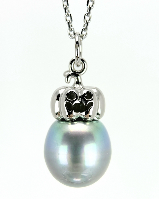 PUMKINOIR | Pumpkin Pendant