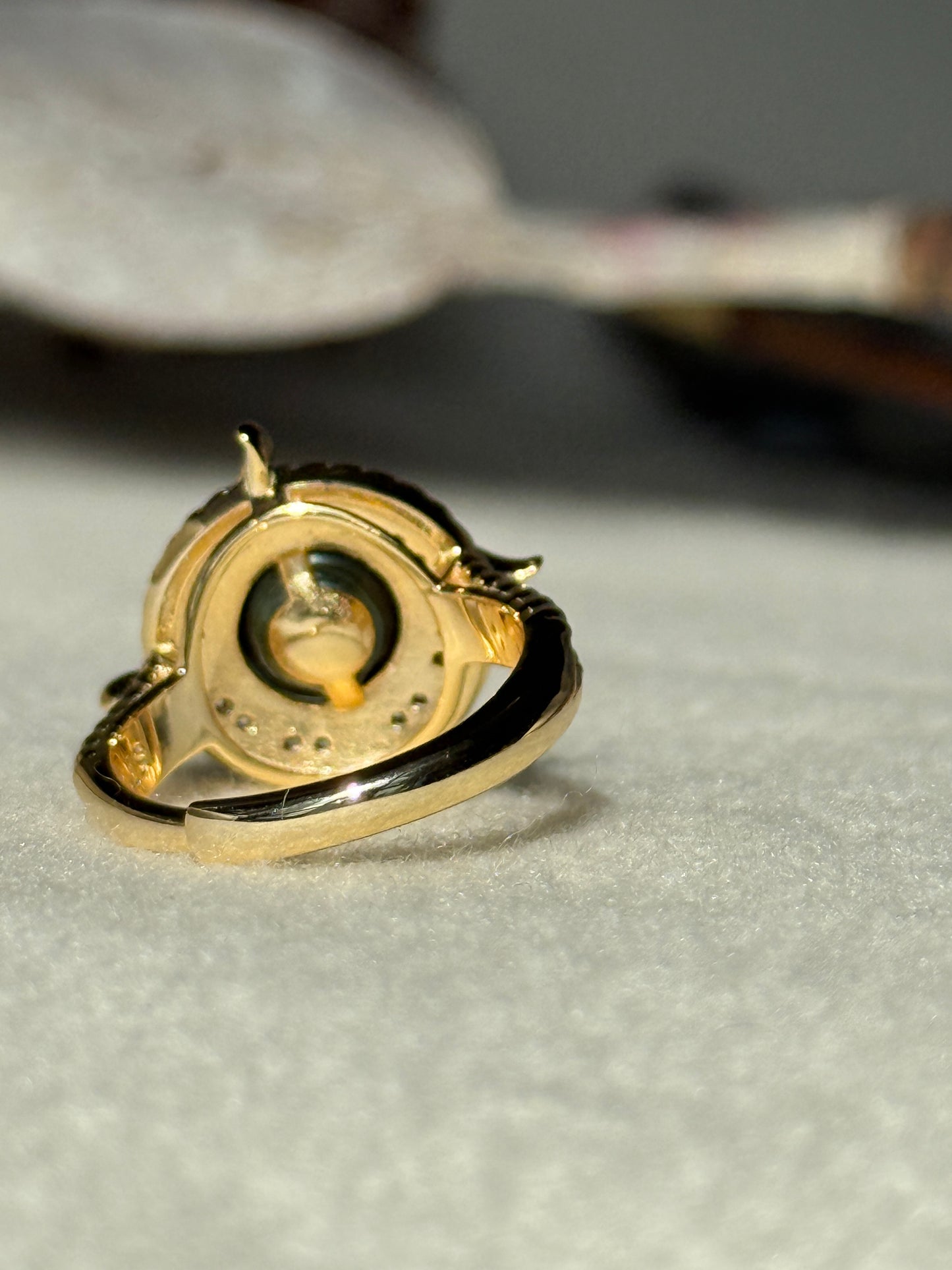 Solara | Adjustable Sun Ring with Green Tahitian Pearl