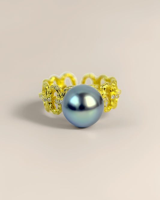 Florencea | Gate of Bloom Ring
