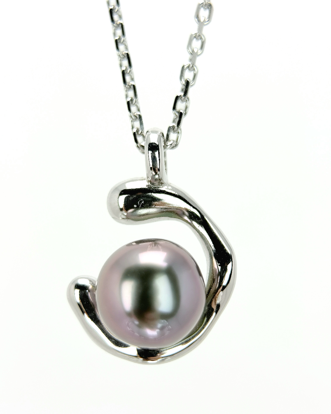 MIREA | The Moon Pendant