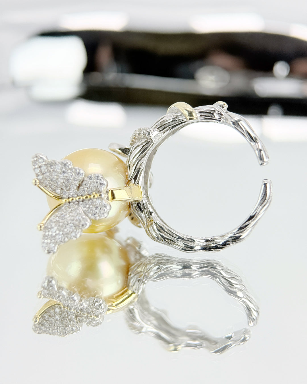 Elysia | South Sea golden pearl Ring