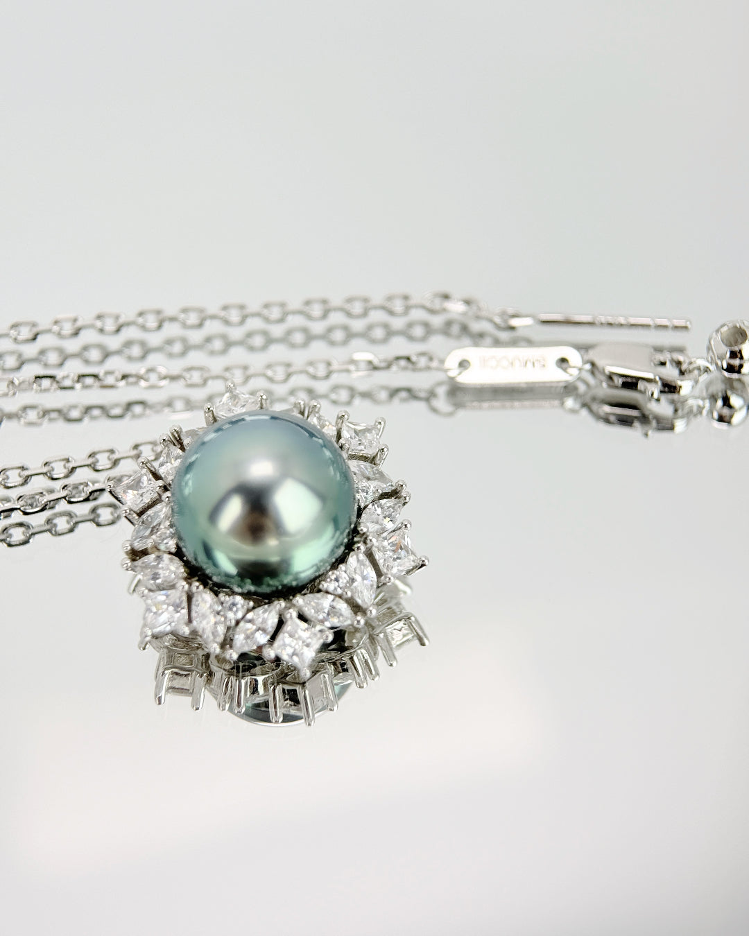CORONA | Tahitian Pearl Pendant