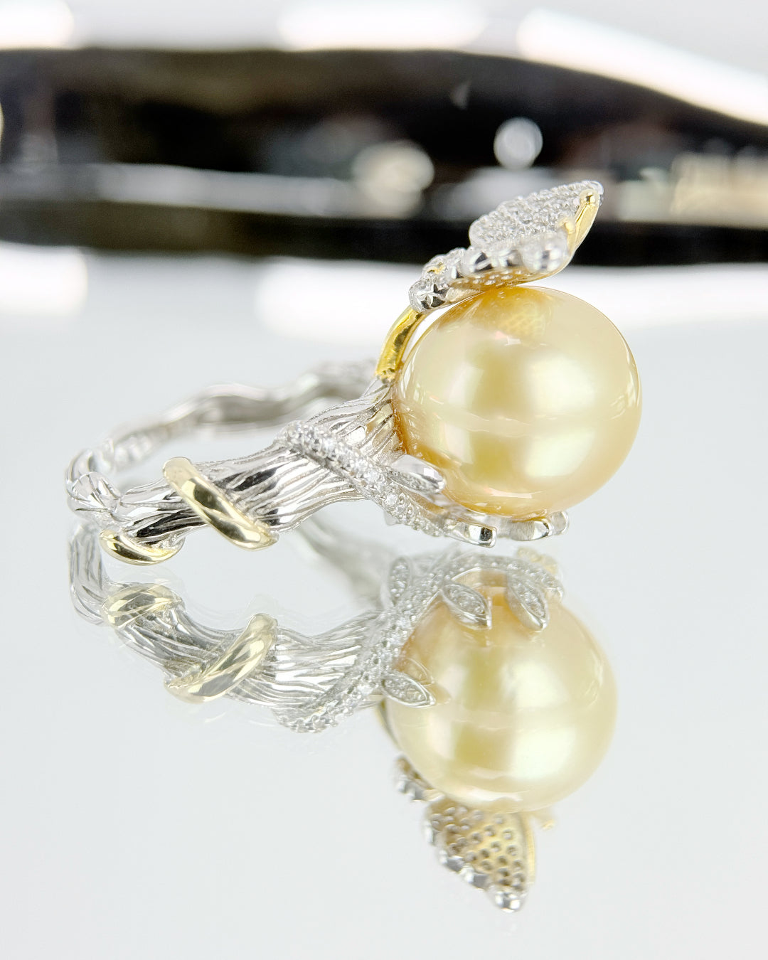 Elysia | South Sea golden pearl Ring