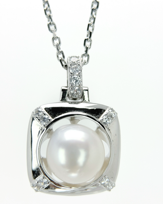 LYSSA | Lumen Shield Pendant