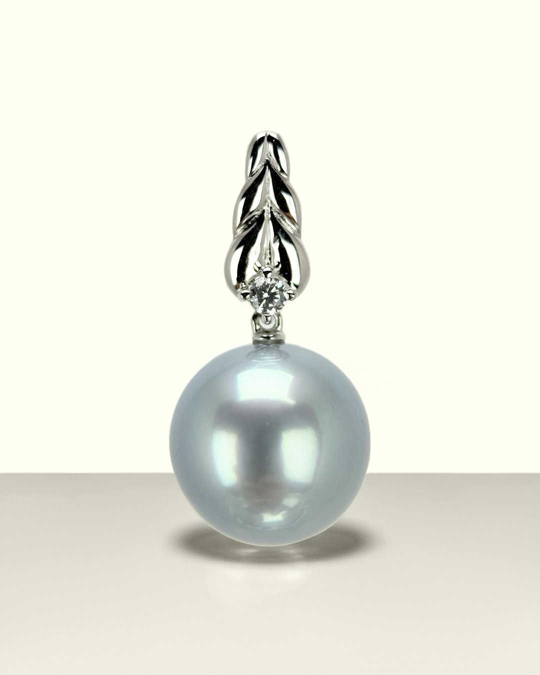 LUMIRA | The Flame of the sea Pendant