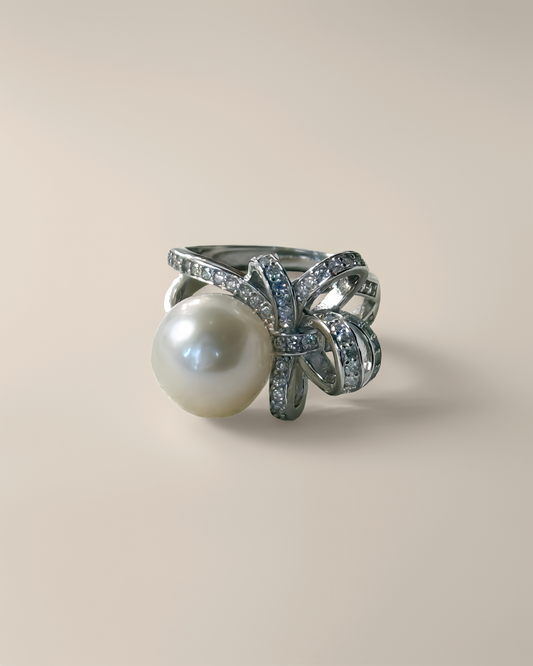 Odette | Adjustable Ring with White Freshwater Pearl