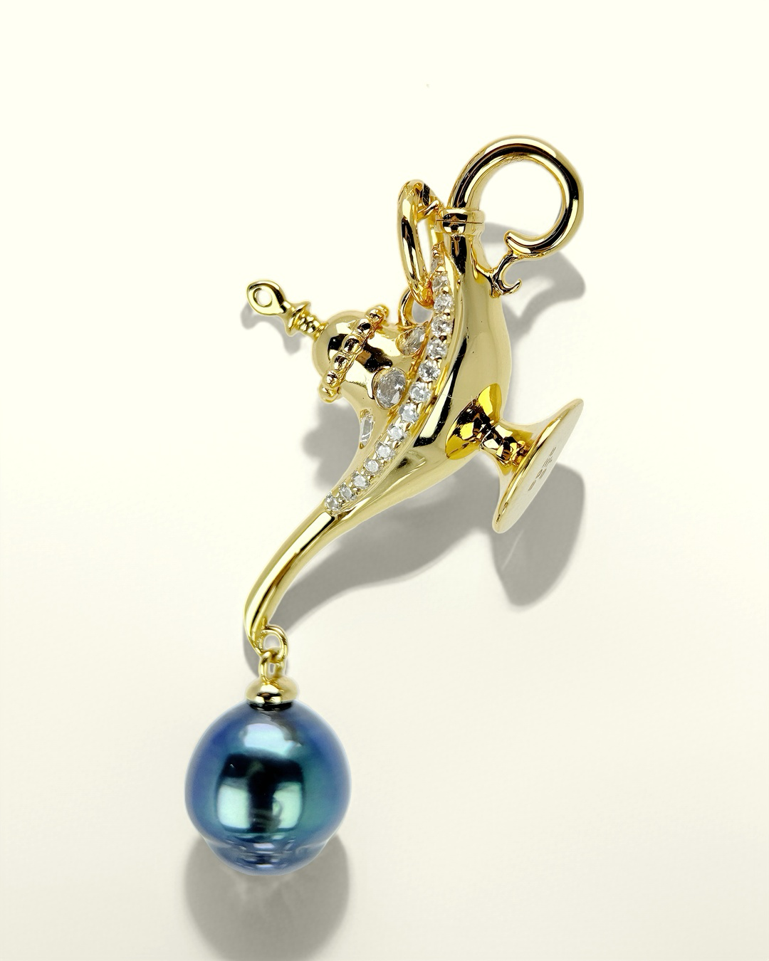 RASHIRA | Magic Lamp Pendant