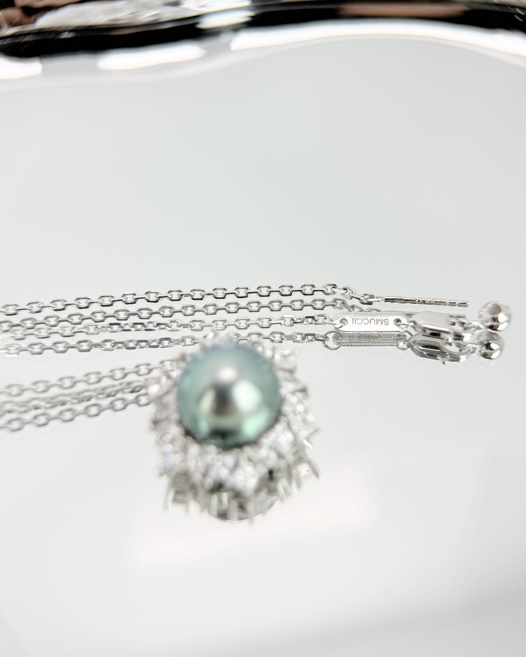 CORONA | Tahitian Pearl Pendant
