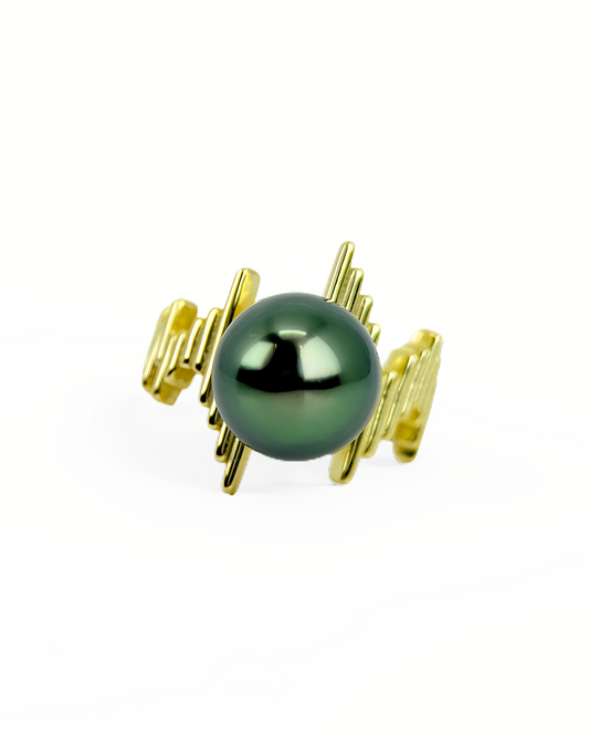 Aurelia | Heartbeat Tahitian pearl Ring