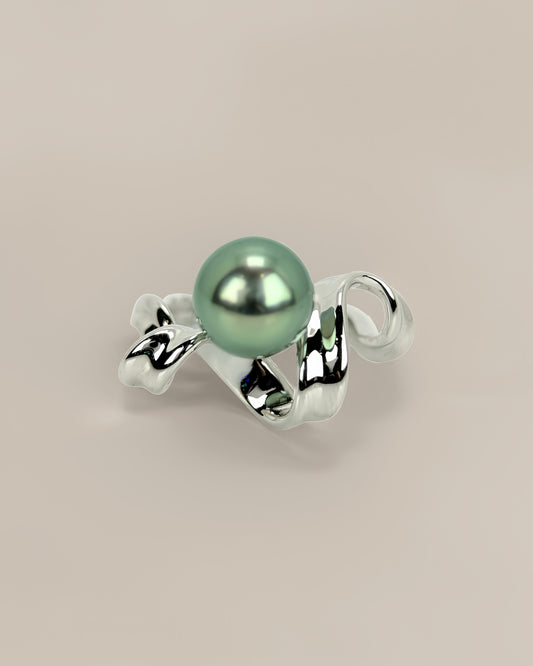 FLUXA | Ribbon Ring
