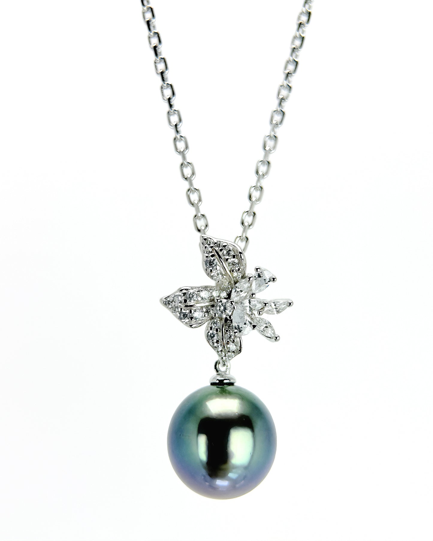 BLUMA | Blooming Pendant