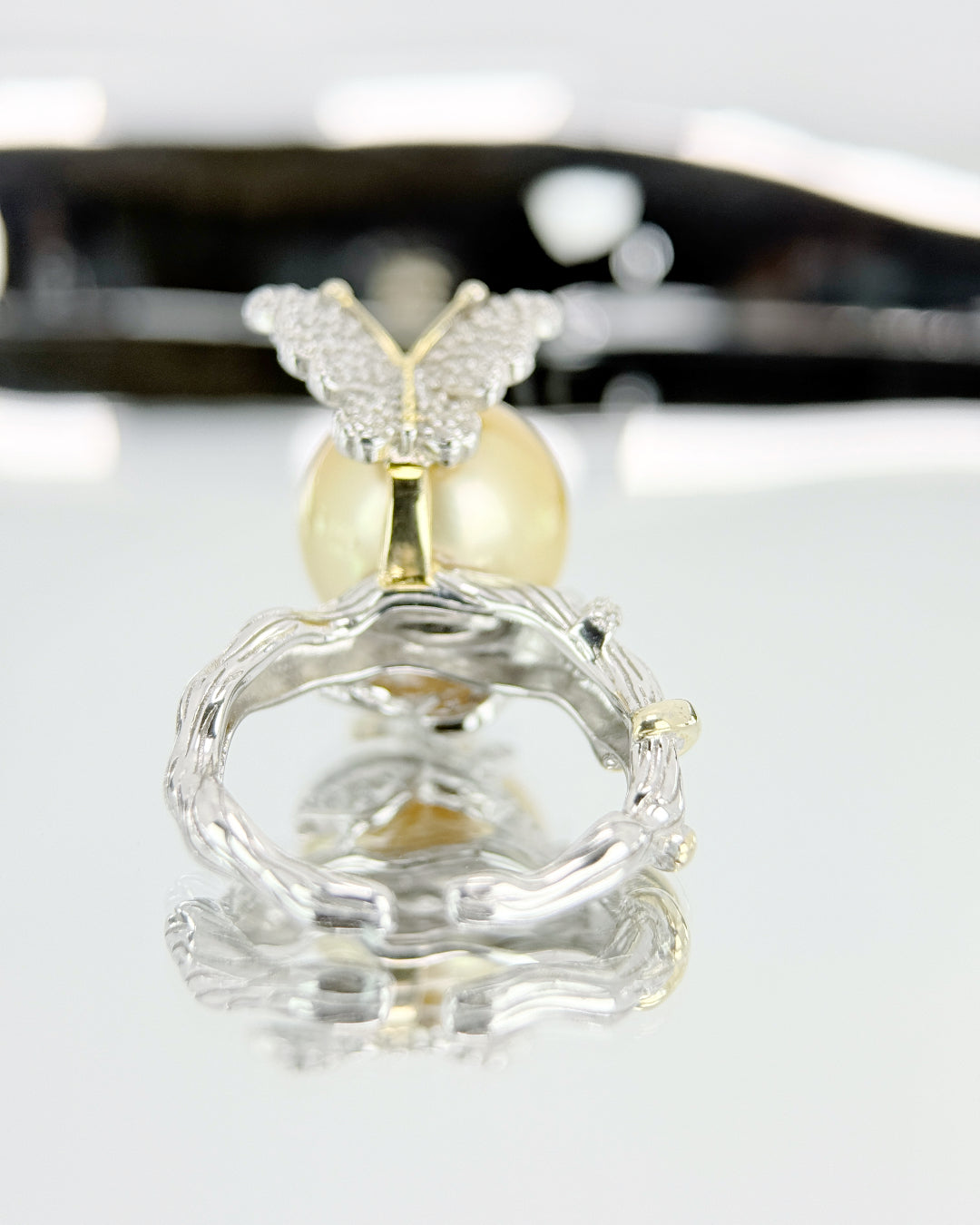 Elysia | South Sea golden pearl Ring