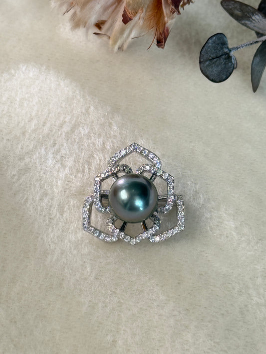 Aurora Bloom | Tahitian Pearl Brooch & Pendant